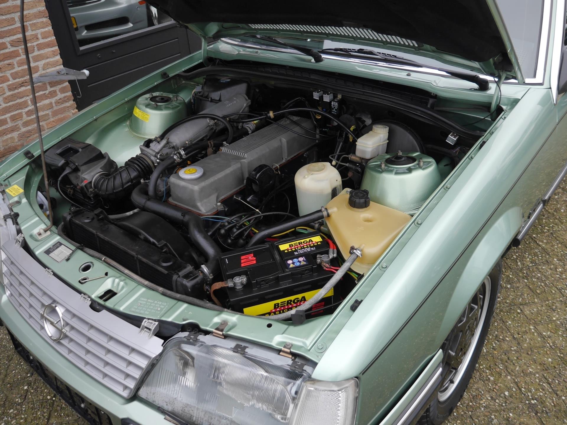 34325985-25.jpg