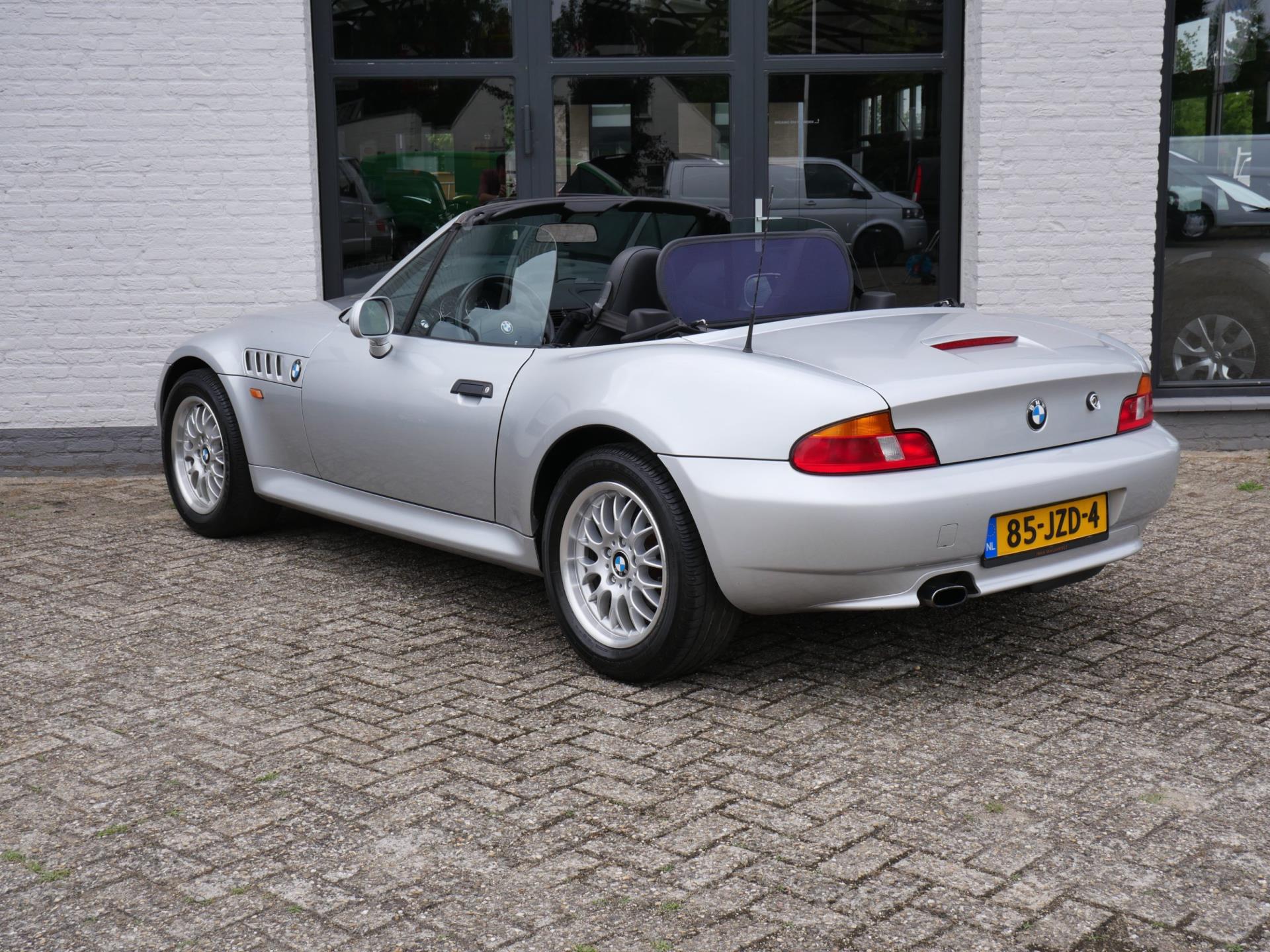 45997517-1.jpg