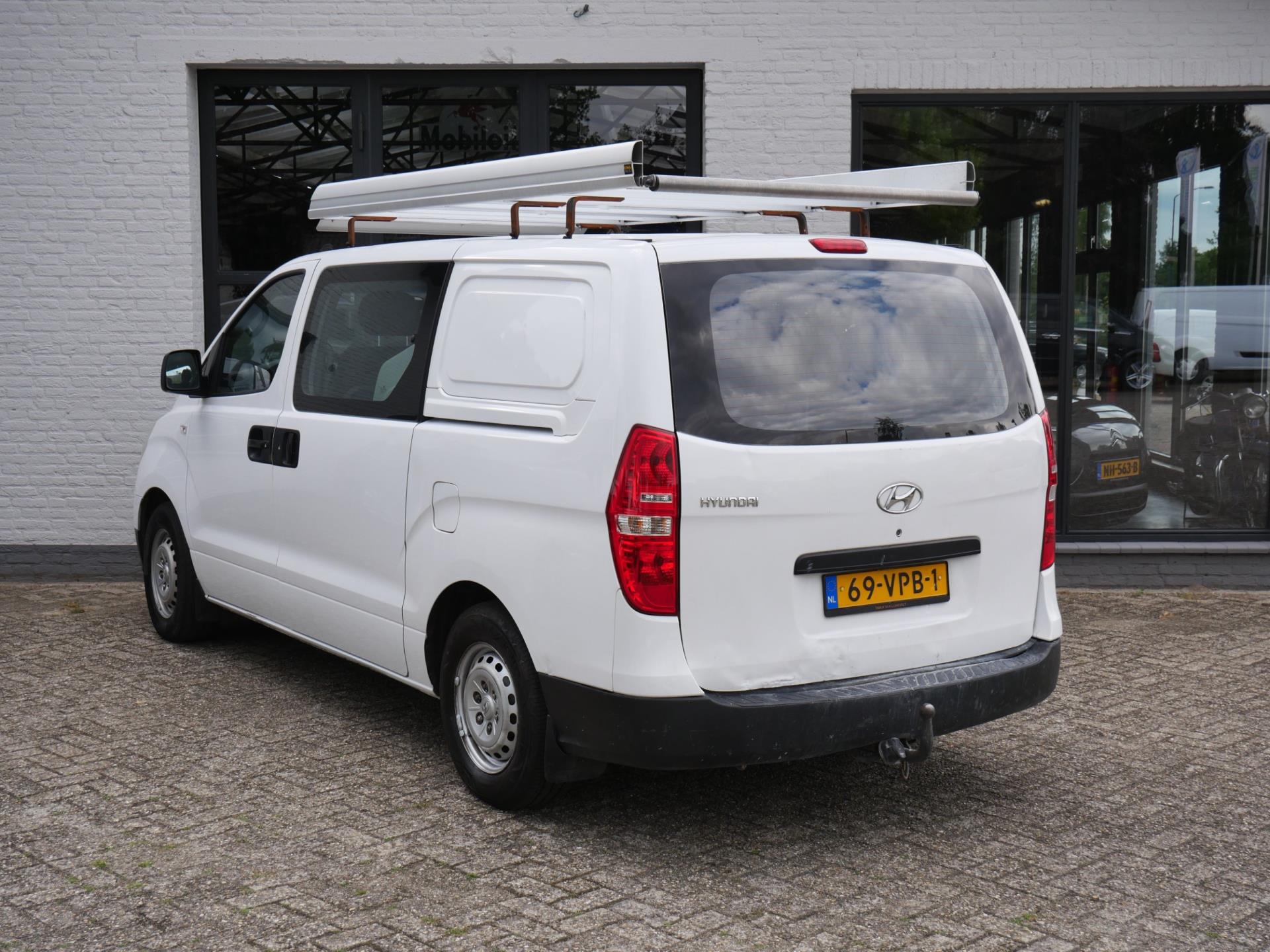 46205686-1.jpg
