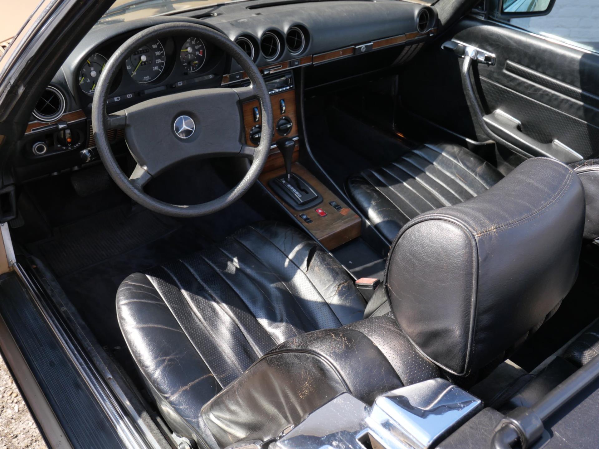 46454797-9.jpg